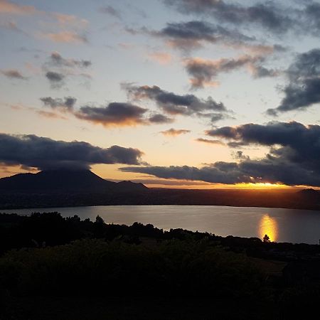 Te Moenga Lodge Taupo Exterior foto