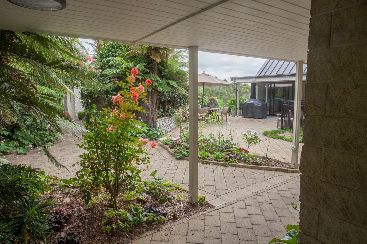 Te Moenga Lodge Taupo Exterior foto
