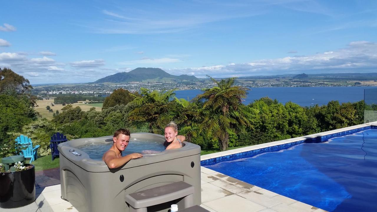 Te Moenga Lodge Taupo Exterior foto