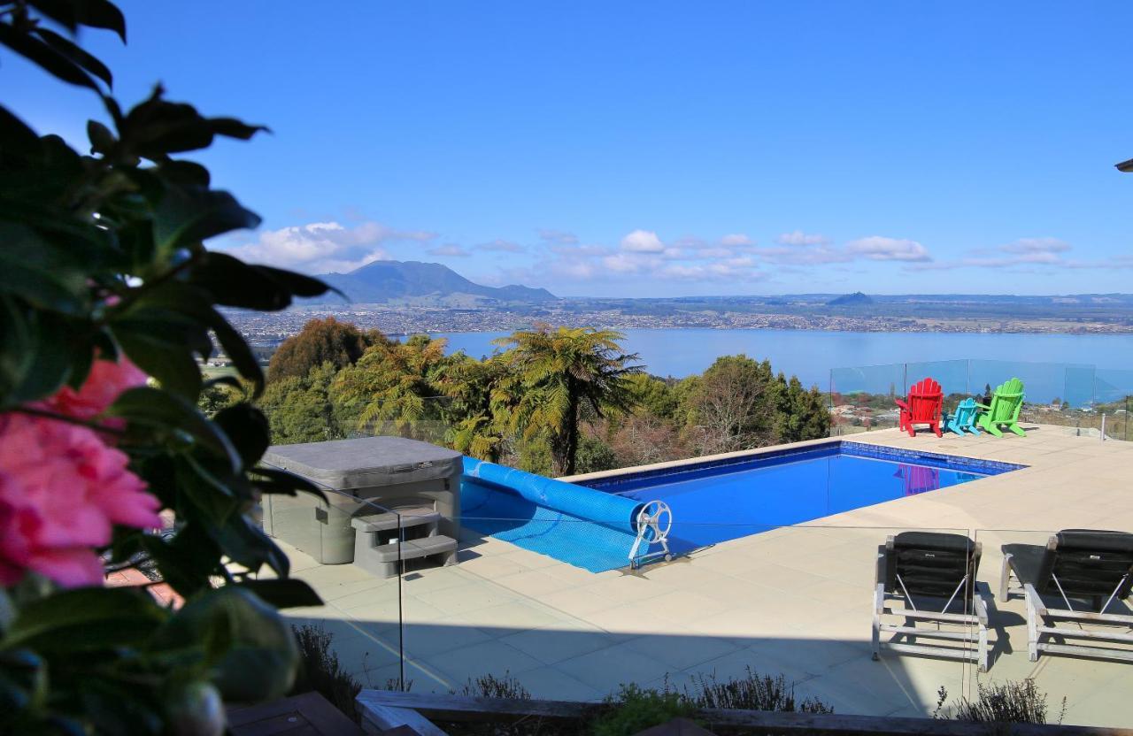 Te Moenga Lodge Taupo Exterior foto